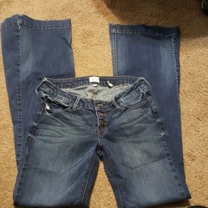 Sneak peak jeans size 7 flare leg